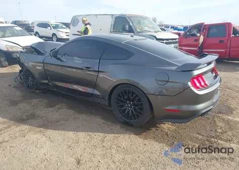2019 Ford Mustang Gt Premium z USA, uszkodzony, nr VIN 1FA6P8CF0K5185327